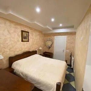 charmant-appartement-au-cur-de-tarascon.fr-provencehotel.com/